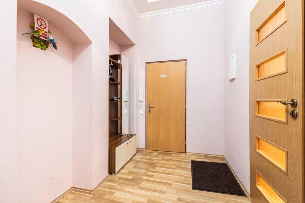 Apartment On Masaryka 39 كارلوفي فاري المظهر الخارجي الصورة
